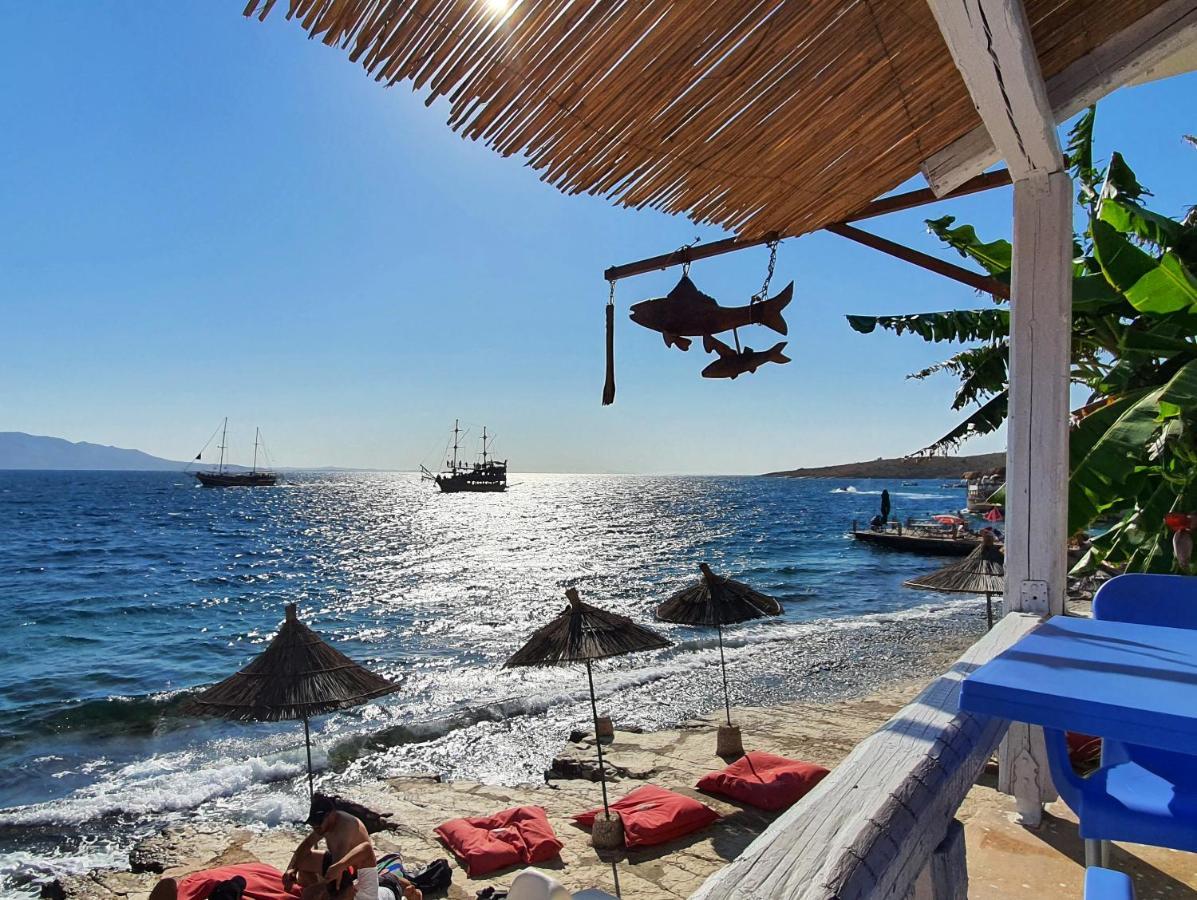 Villa Smeralda Sarande Bagian luar foto