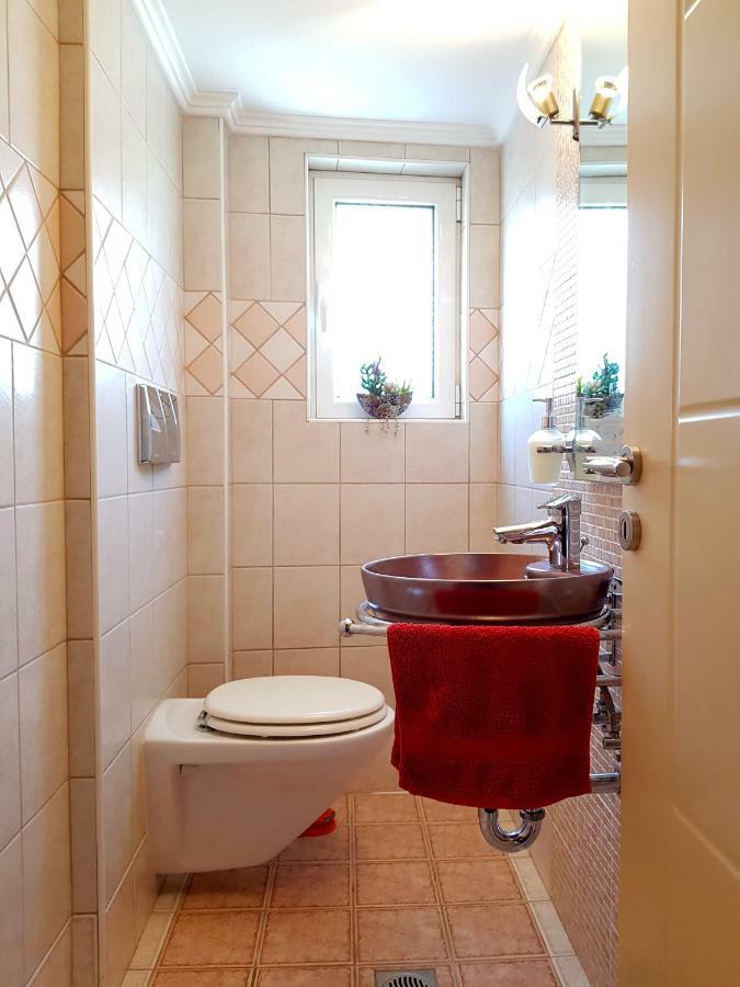 Villa Smeralda Sarande Bagian luar foto