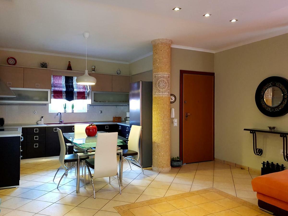 Villa Smeralda Sarande Bagian luar foto