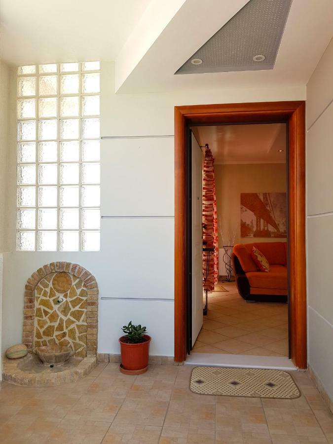Villa Smeralda Sarande Bagian luar foto